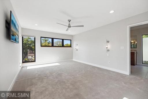 4036 Washburn Avenue S, Minneapolis, MN 55410