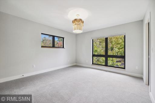 4036 Washburn Avenue S, Minneapolis, MN 55410