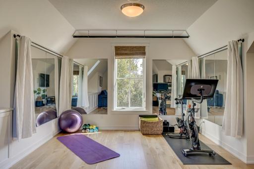 10079 Tapestry Hill, Lake Elmo, MN 55042