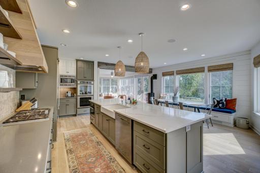 10079 Tapestry Hill, Lake Elmo, MN 55042