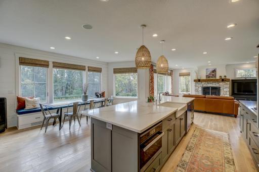 10079 Tapestry Hill, Lake Elmo, MN 55042