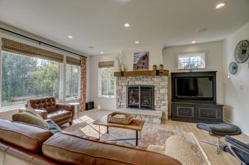 10079 Tapestry Hill, Lake Elmo, MN 55042