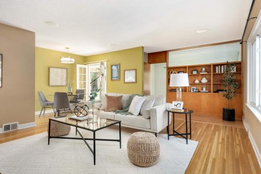 2215 W 56th Street, Minneapolis, MN 55419