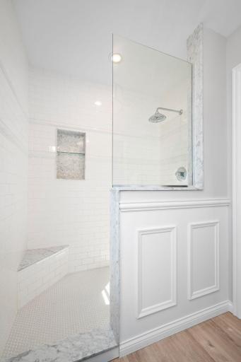 All new shower, perfect for guests enjoying a weekend at the lake