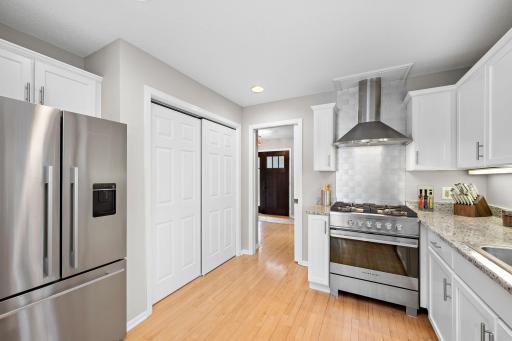 5020 Edgewater Drive, Mound, MN 55364