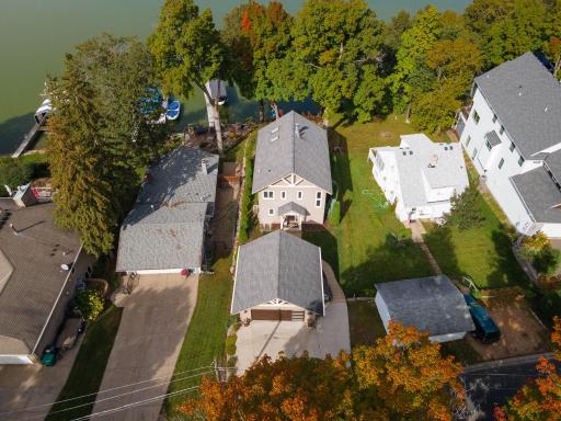 Single family yet no-fuss townhome like living