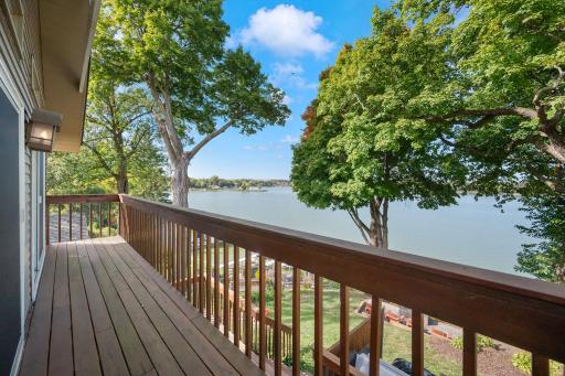 5020 Edgewater Drive, Mound, MN 55364