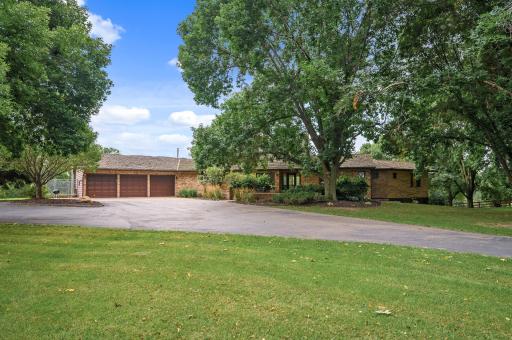 11530 French Lake Road, Osseo, MN 55369