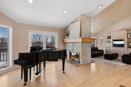11530 French Lake Road, Osseo, MN 55369
