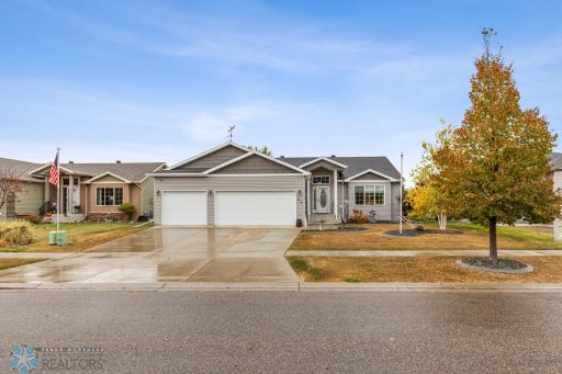 216 30 Avenue E, West Fargo, ND 58078