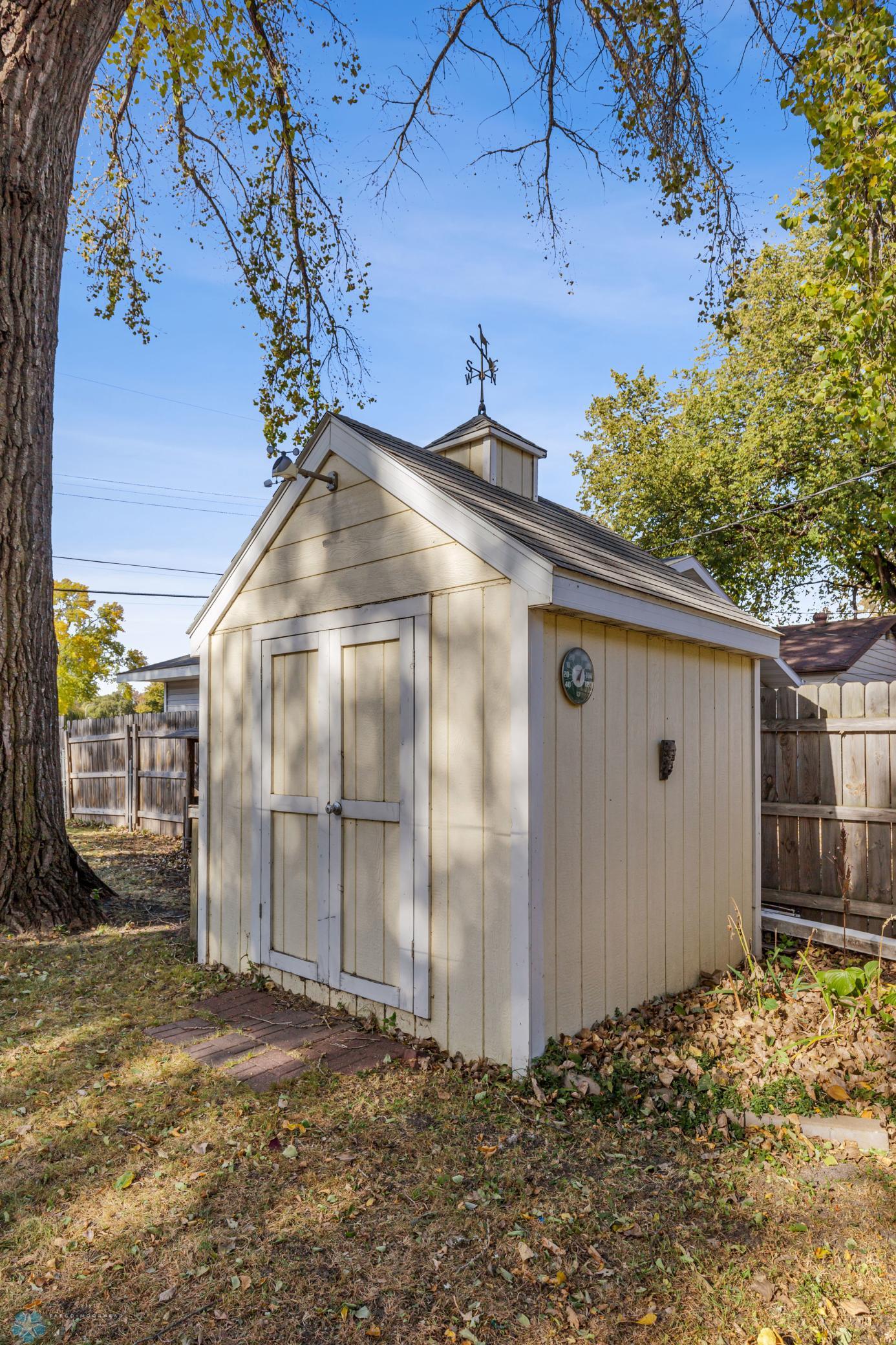 Shed