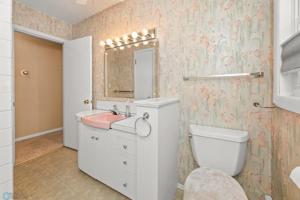 Main Floor Bathroom