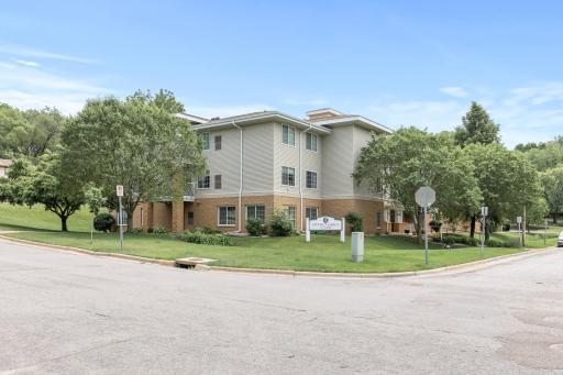 1600 Arundel Street, 305, Saint Paul, MN 55117