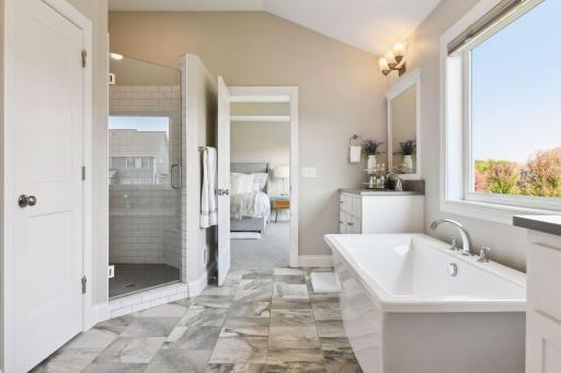 5670 Archer Lane N, Plymouth, MN 55446