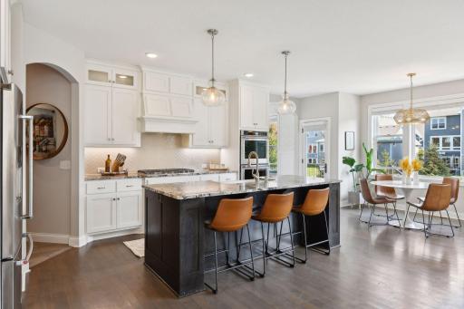 5670 Archer Lane N, Plymouth, MN 55446