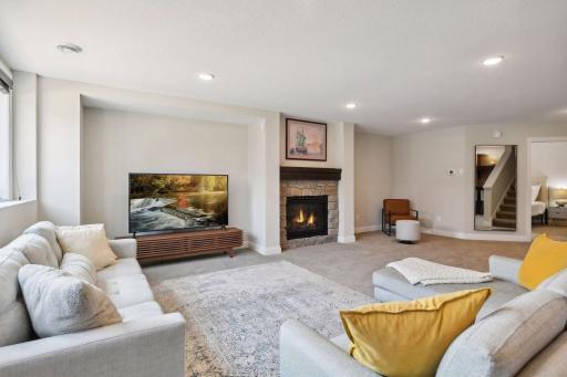 5670 Archer Lane N, Plymouth, MN 55446