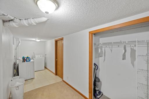 4132 10th Avenue S, Minneapolis, MN 55407