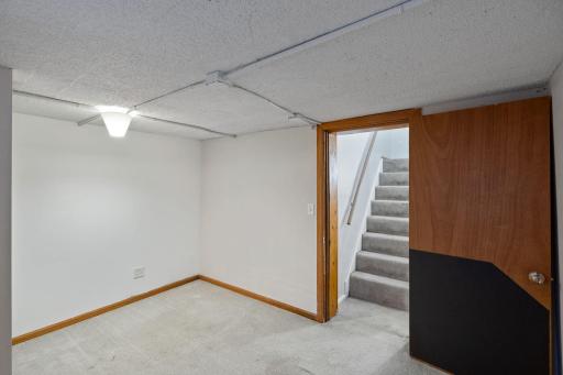 4132 10th Avenue S, Minneapolis, MN 55407
