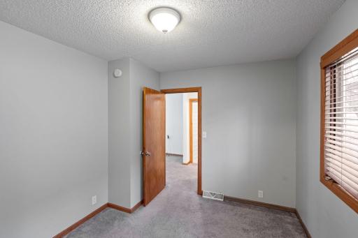 4132 10th Avenue S, Minneapolis, MN 55407