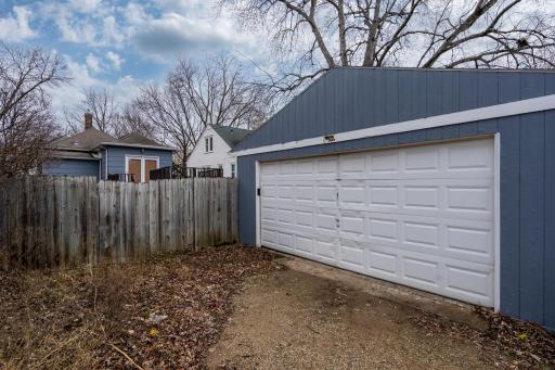 4132 10th Avenue S, Minneapolis, MN 55407
