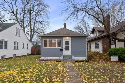 4132 10th Avenue S, Minneapolis, MN 55407
