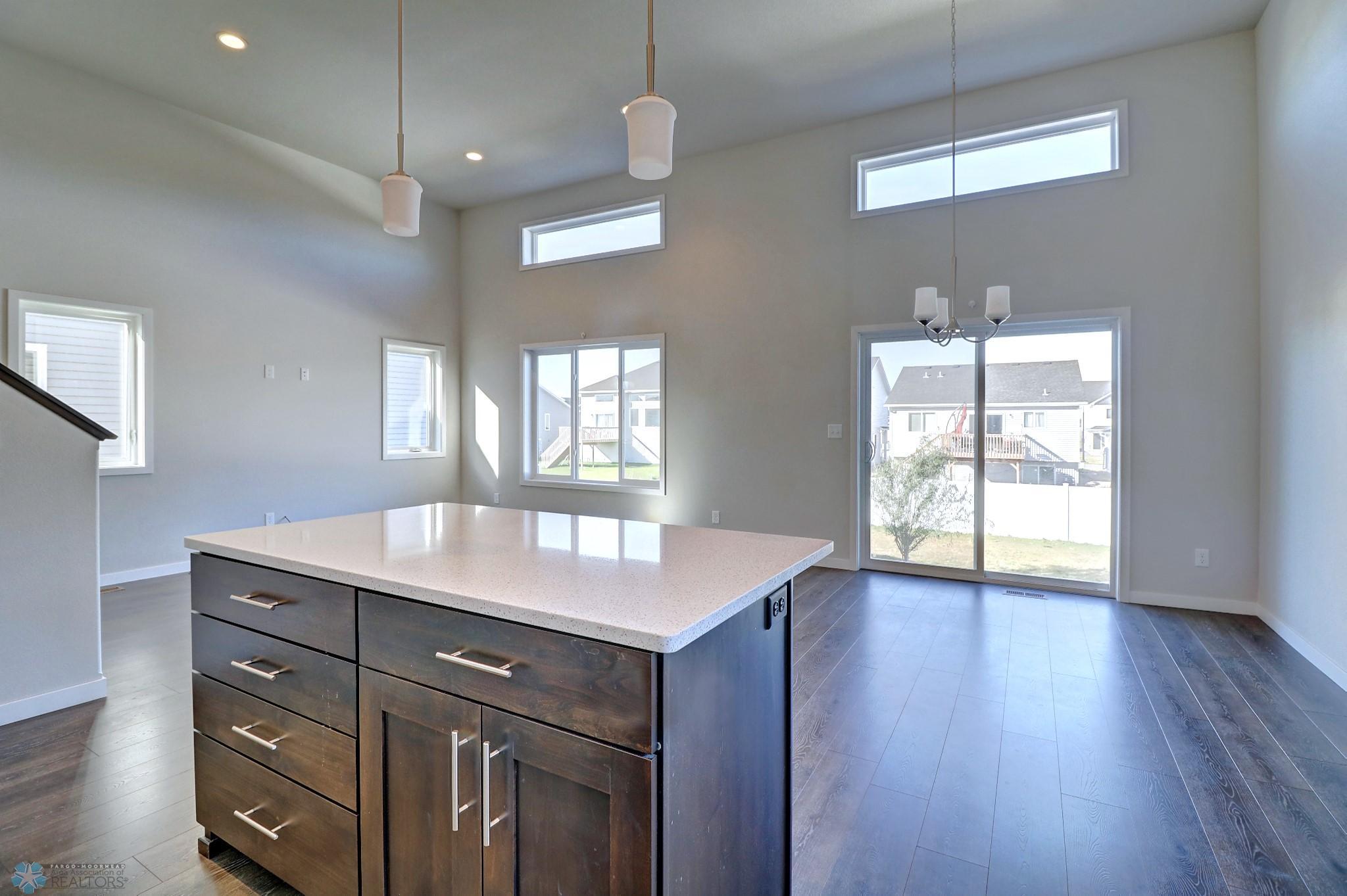 Kitchen1_5.jpg