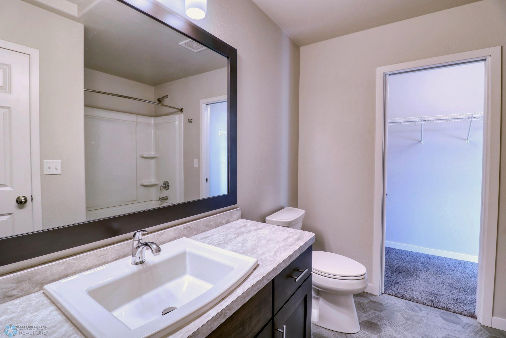 Upstairs Bathroom1_1.jpg