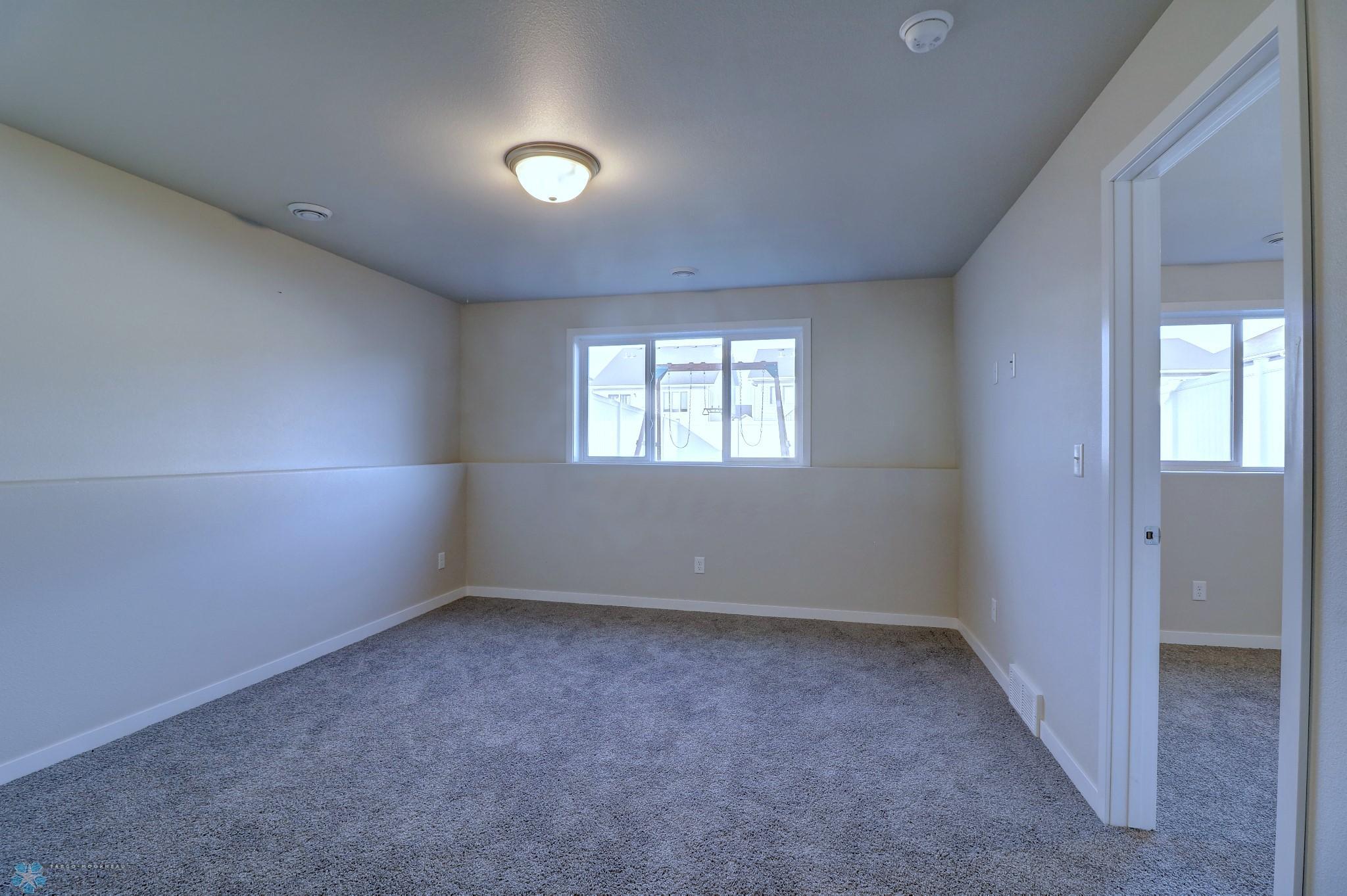 Basement1_4.jpg
