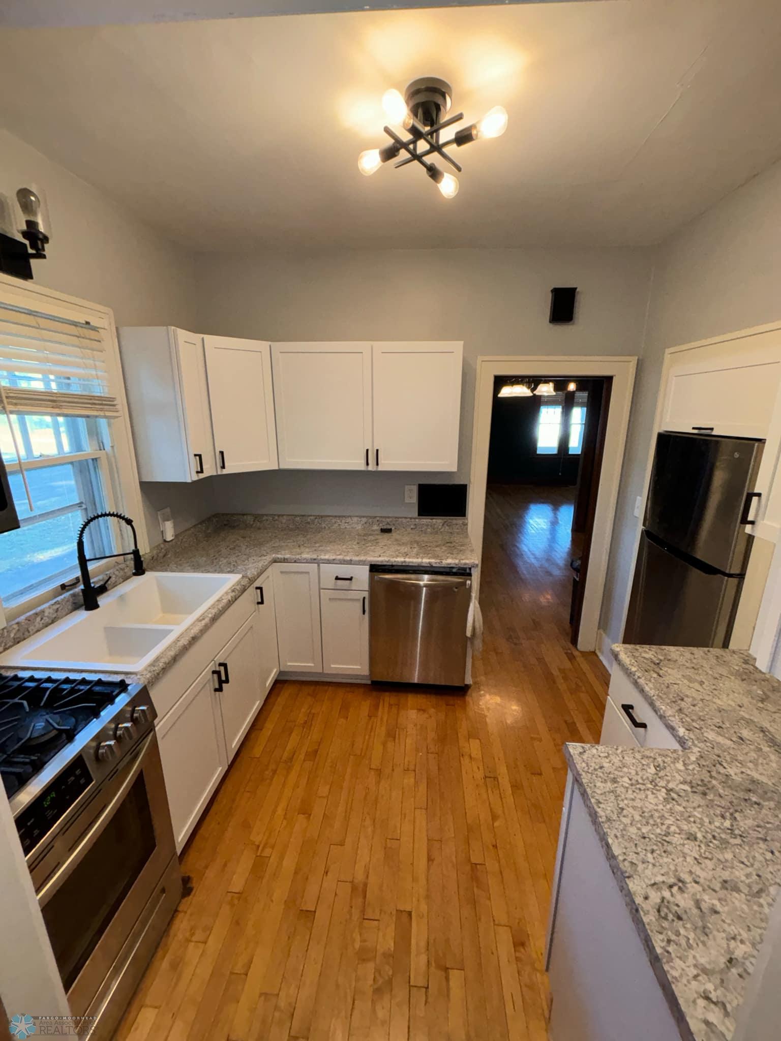 kitchen 3.jpeg