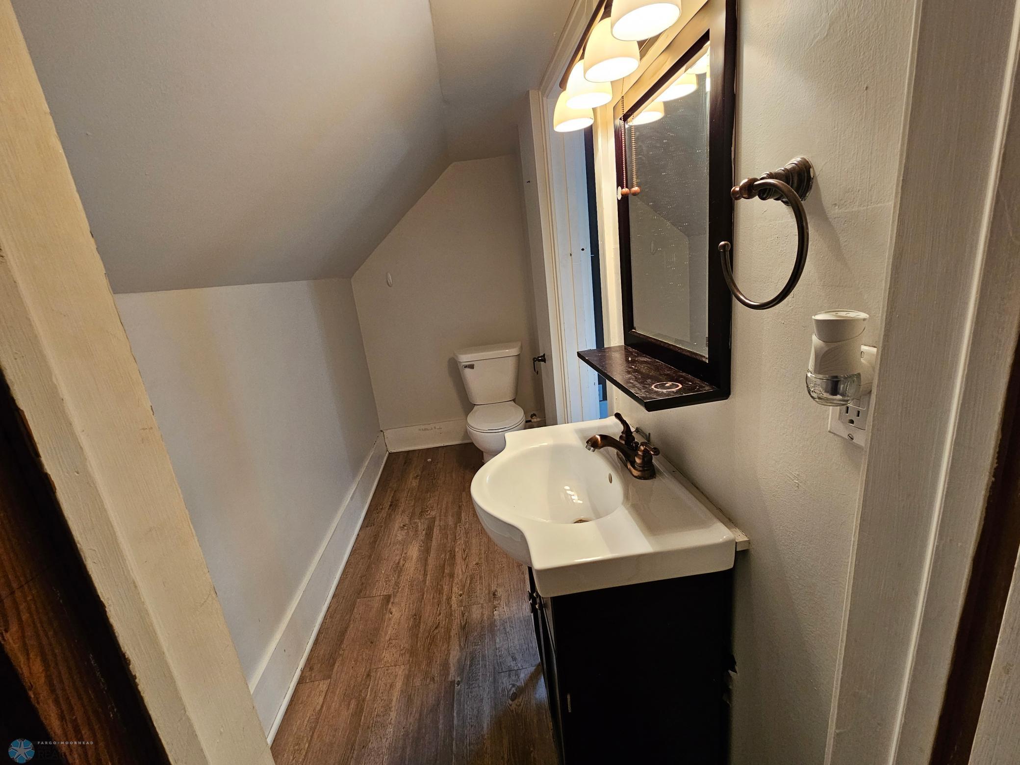 half bath.jpg