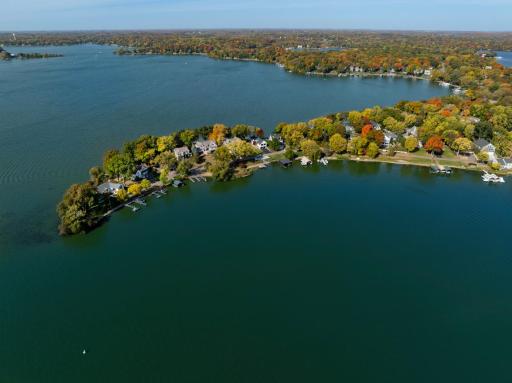 Panoramic Water Views!