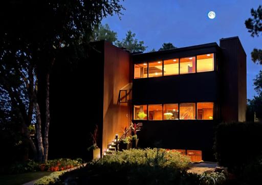 Photo for 7 Sheridan Avenue S, Minneapolis, MN 55405 - listing #6616837 7 Sheridan Avenue S, Minneapolis, MN 55405