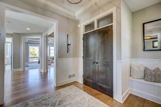 80 Rapp Farm Lane, Saint Paul, MN 55127