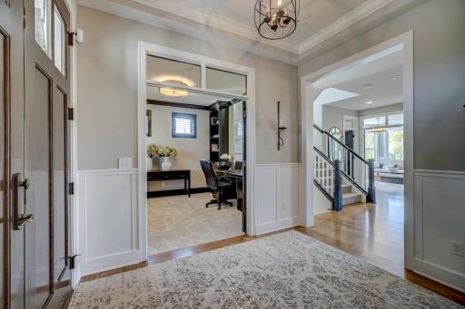 80 Rapp Farm Lane, Saint Paul, MN 55127