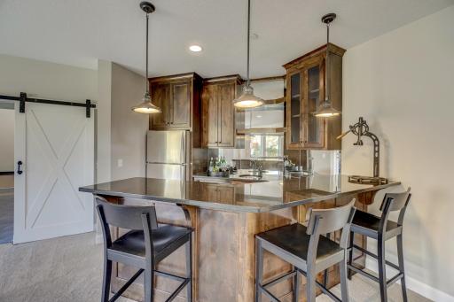 80 Rapp Farm Lane, Saint Paul, MN 55127