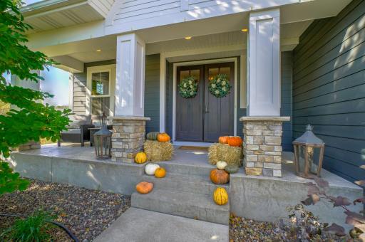 80 Rapp Farm Lane, Saint Paul, MN 55127