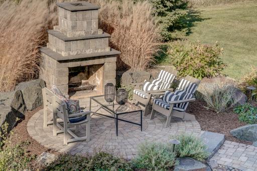 80 Rapp Farm Lane, Saint Paul, MN 55127