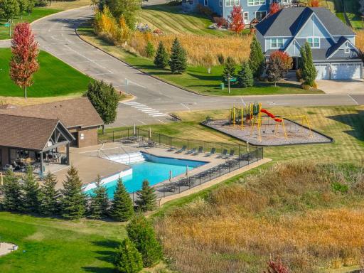 80 Rapp Farm Lane, Saint Paul, MN 55127