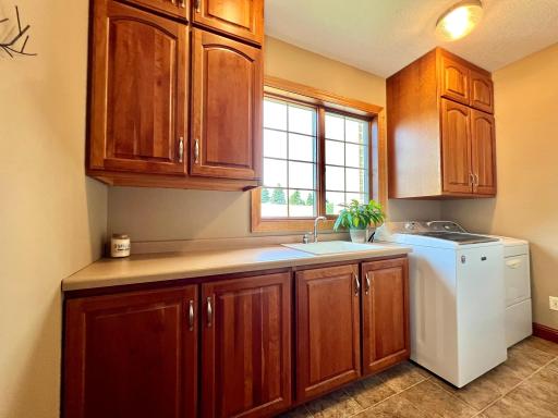 28350 Ridgeview Drive S, Red Wing, MN 55066