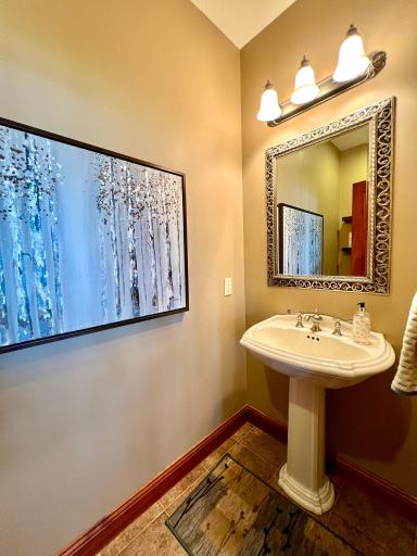 28350 Ridgeview Drive S, Red Wing, MN 55066