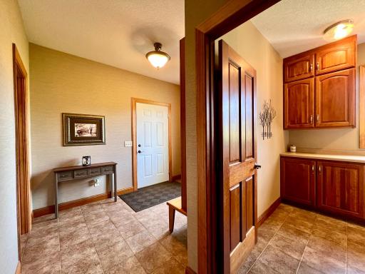 28350 Ridgeview Drive S, Red Wing, MN 55066
