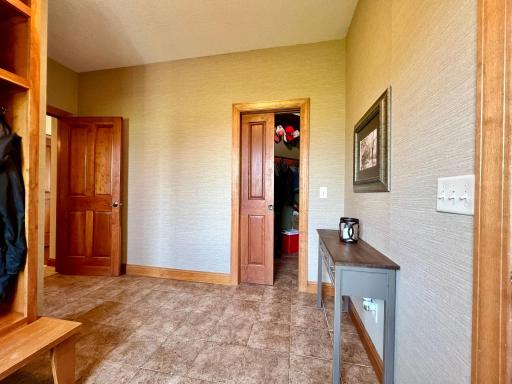 28350 Ridgeview Drive S, Red Wing, MN 55066