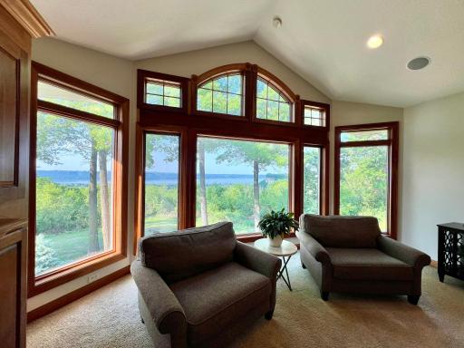 28350 Ridgeview Drive S, Red Wing, MN 55066