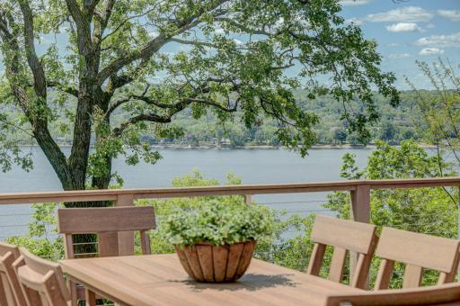 233 River Heights Trail, Hudson, WI 54016