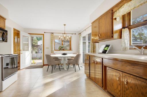 very large eat in kitchen - staged photos.jpg