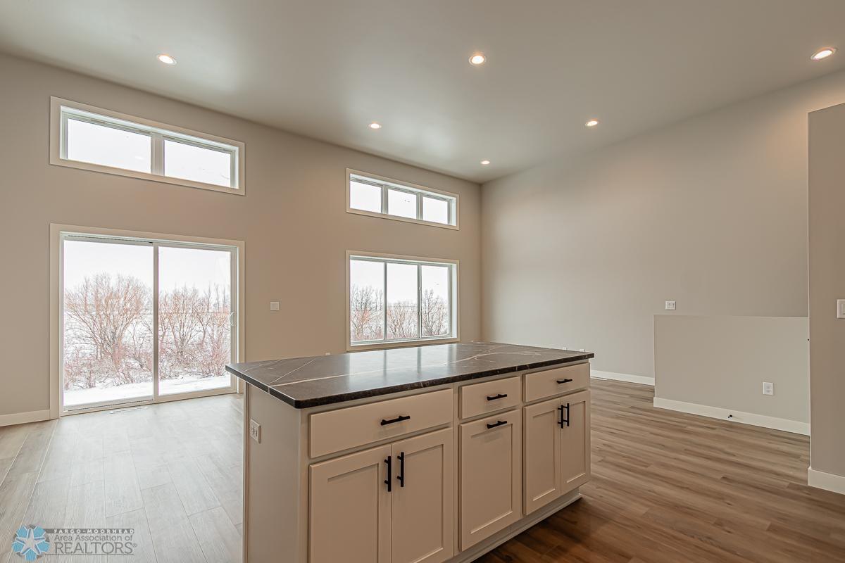 1282 Marlys Dr W, West Fargo, ND 58078-09.jpg