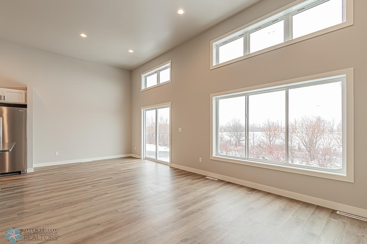 1282 Marlys Dr W, West Fargo, ND 58078-02.jpg