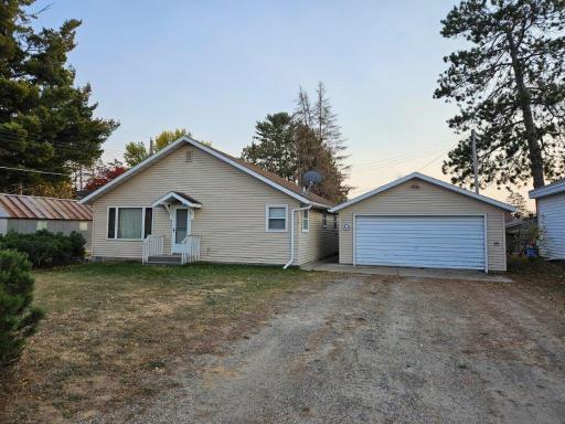 110 5th Street NE, Bagley, MN 56621