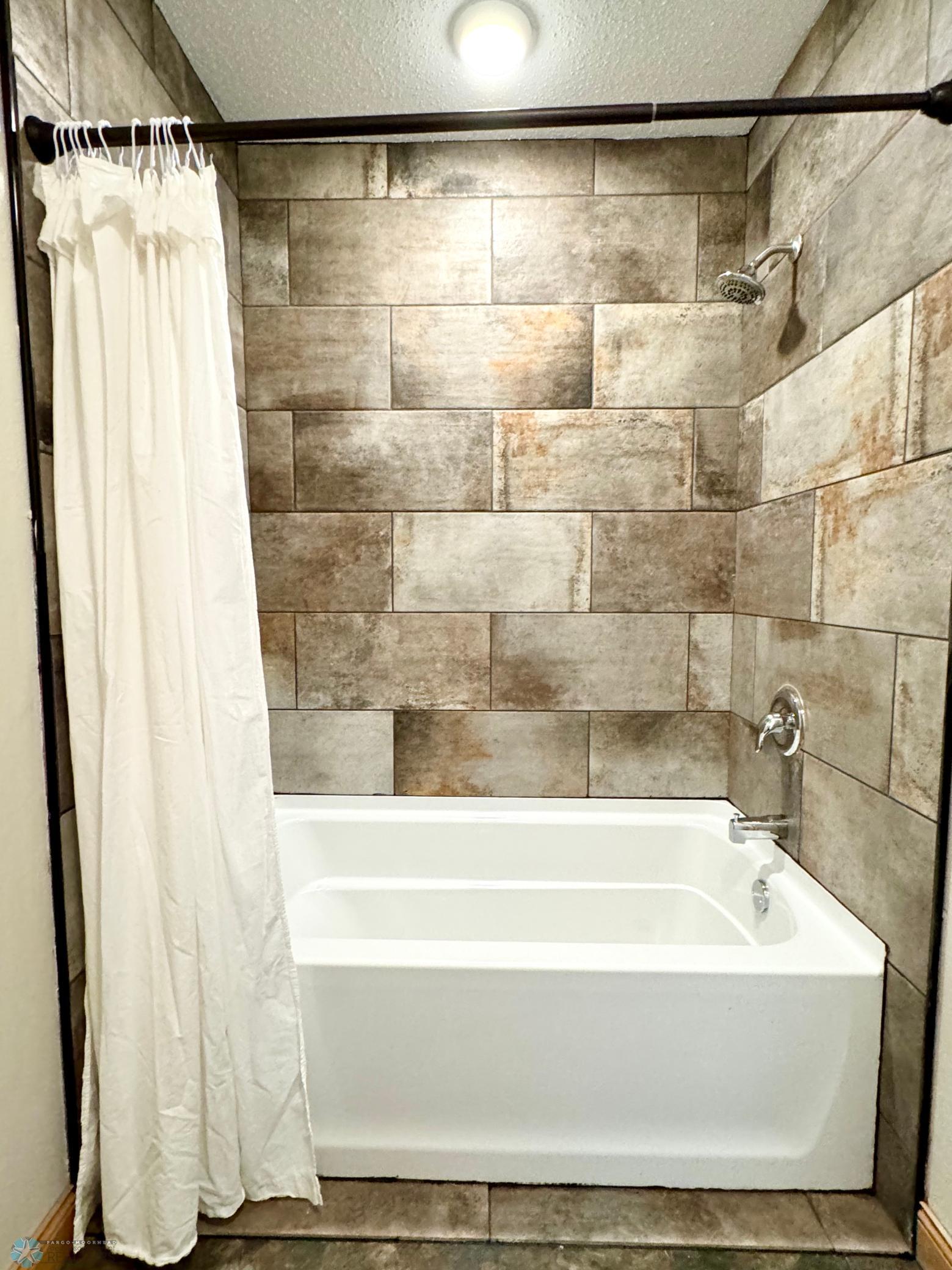 Brand new tub!
