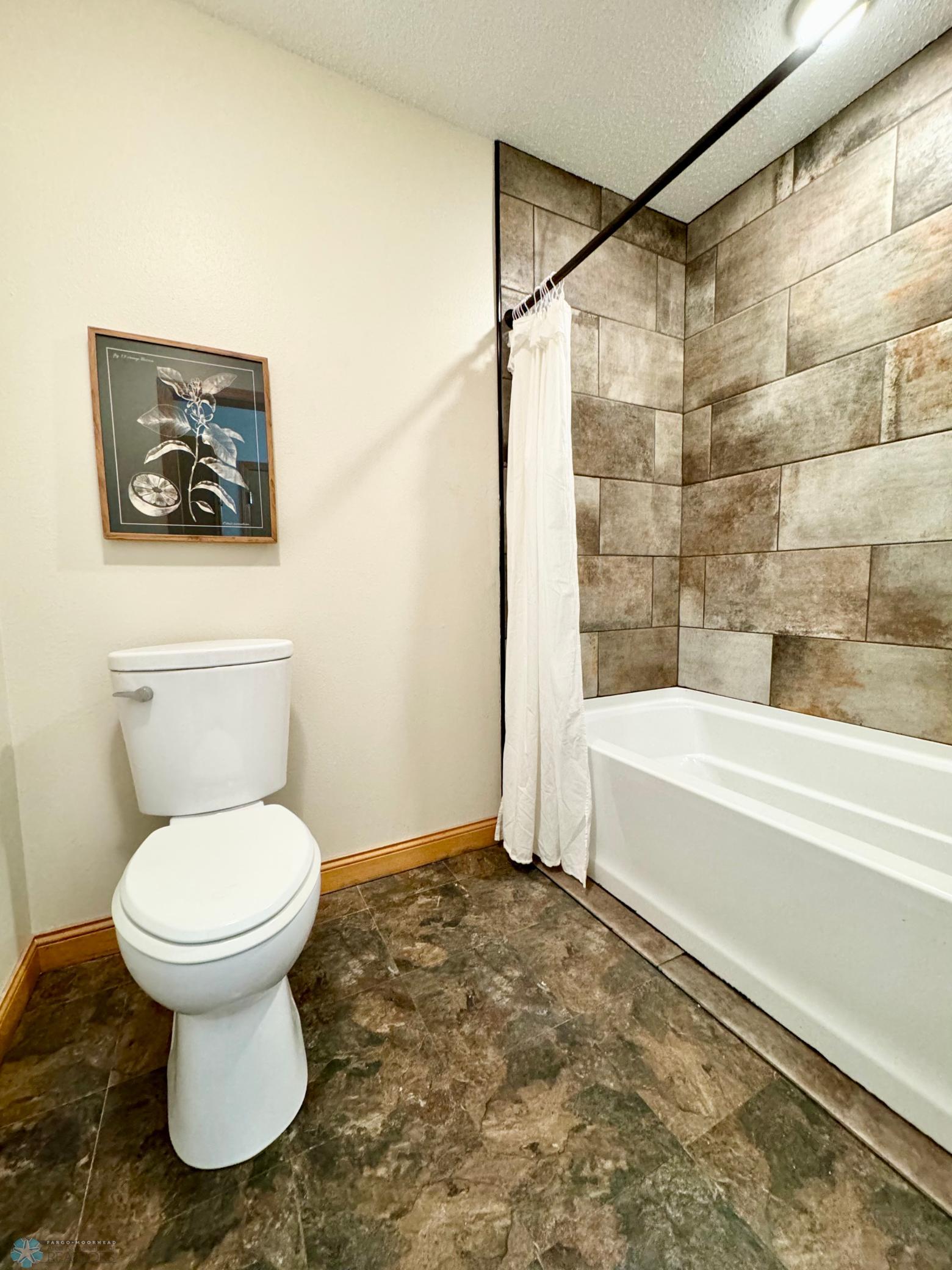 tile tub surround